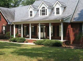 2008 Mountain Laurel Dr, Clayton, NC 27527