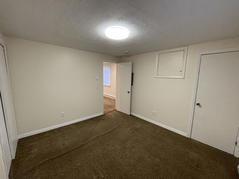 97 Arlington Ave Warren RI Zillow