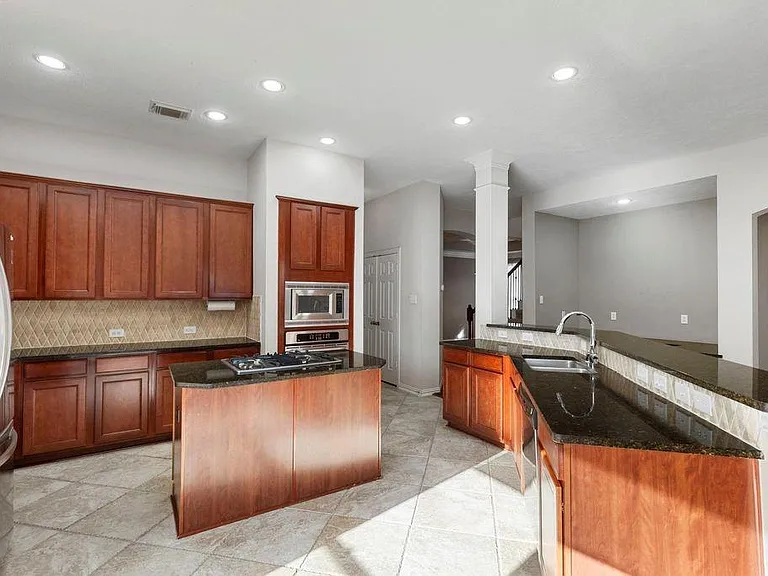 80 N Frontera Cir — Photo 3