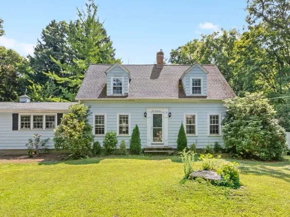 161 Lincoln St, Franklin, MA 02038