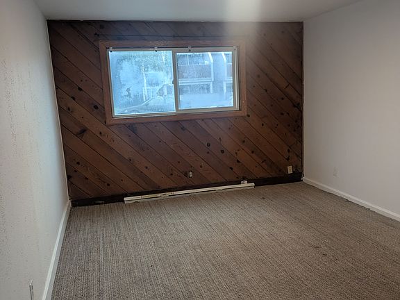 5th image of 1635 Merrill St #1639