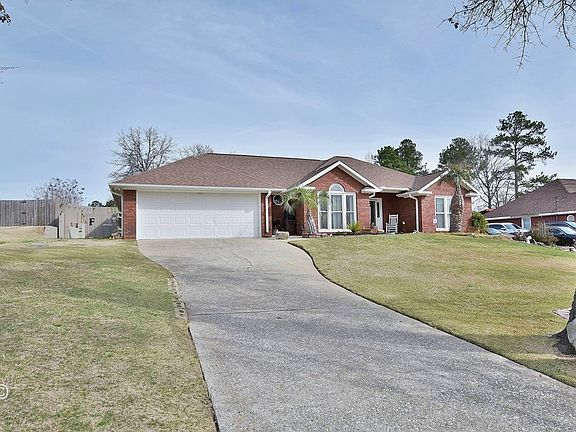 3rd image of 86 Lee Road 555