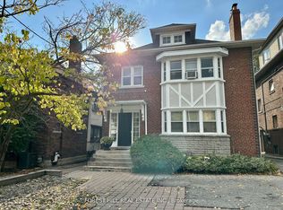 922 Avenue Rd #2, Toronto, ON M5P 2K6