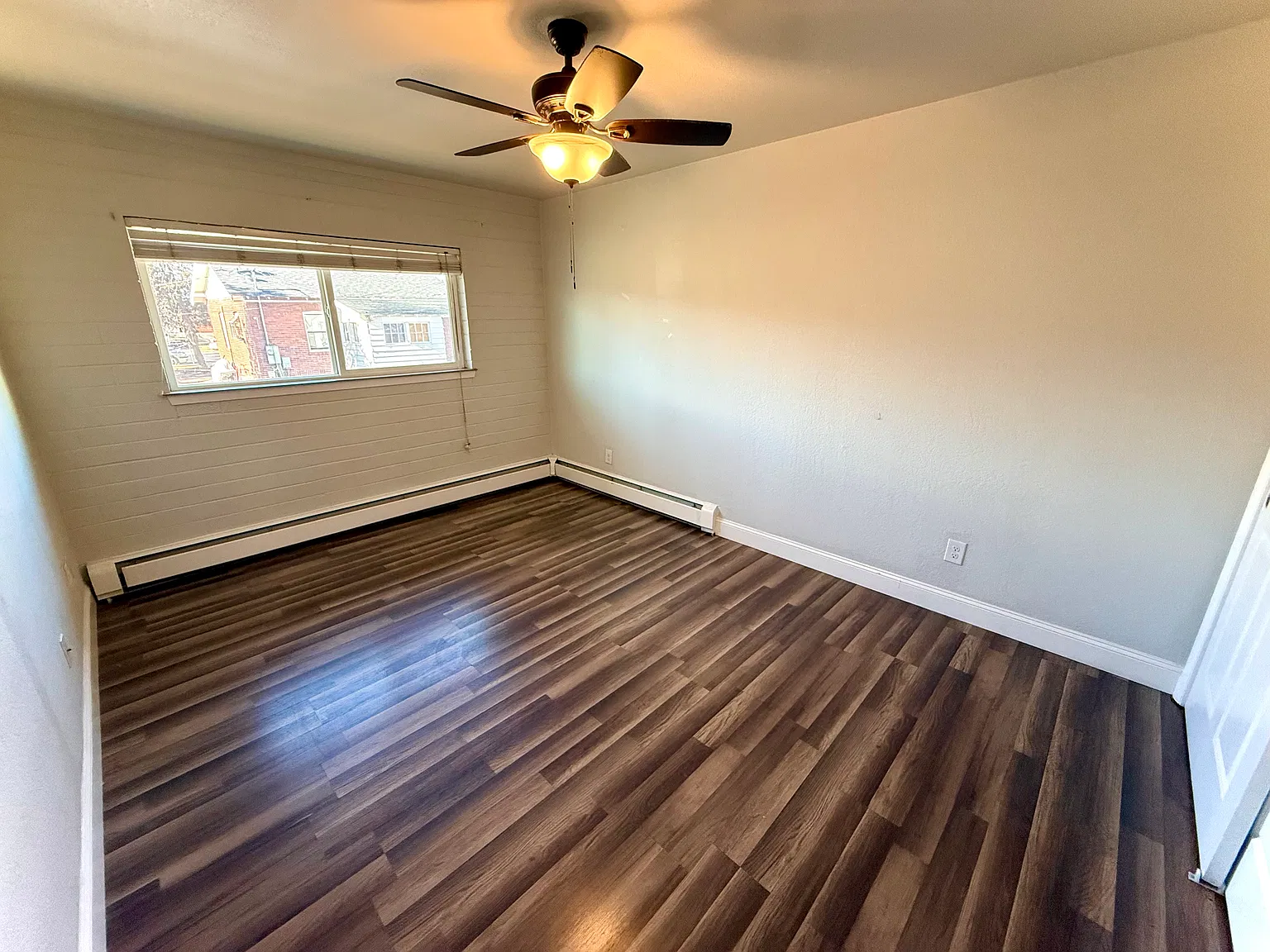 2 bed, 800 sqft, $1,450 — Photo 3