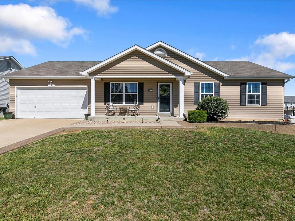 1st image of 360 Glen Forest Dr