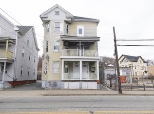 320 Valley St, Providence, RI 02908