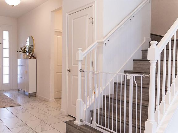 3rd image of 1441 Rosedale Rd
