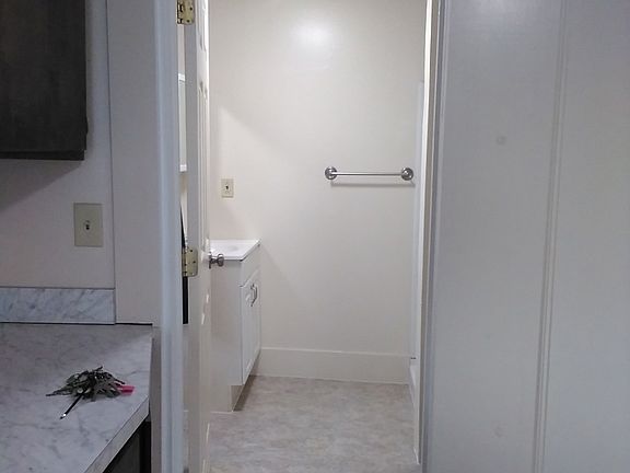 4th image of 49 Union St APT 3