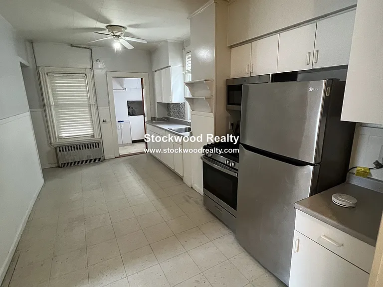 109 Wordsworth St #1 — Photo 3
