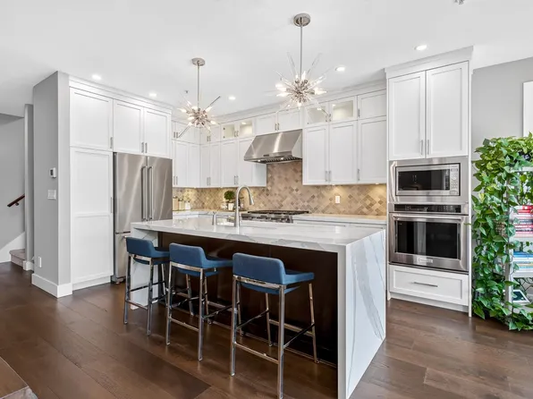 2387 Argue St #38, Pt Coquitlam, BC V3C 6P5
