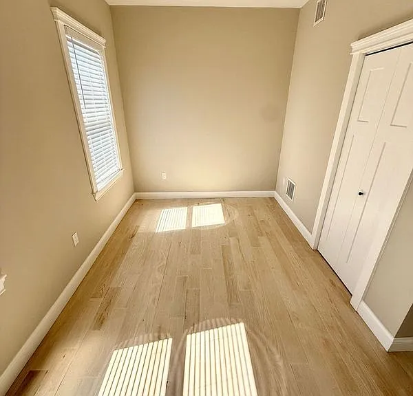 2 Beach Rd #1 — Photo 12