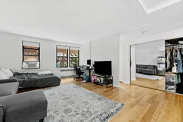 Rented by REAL New York