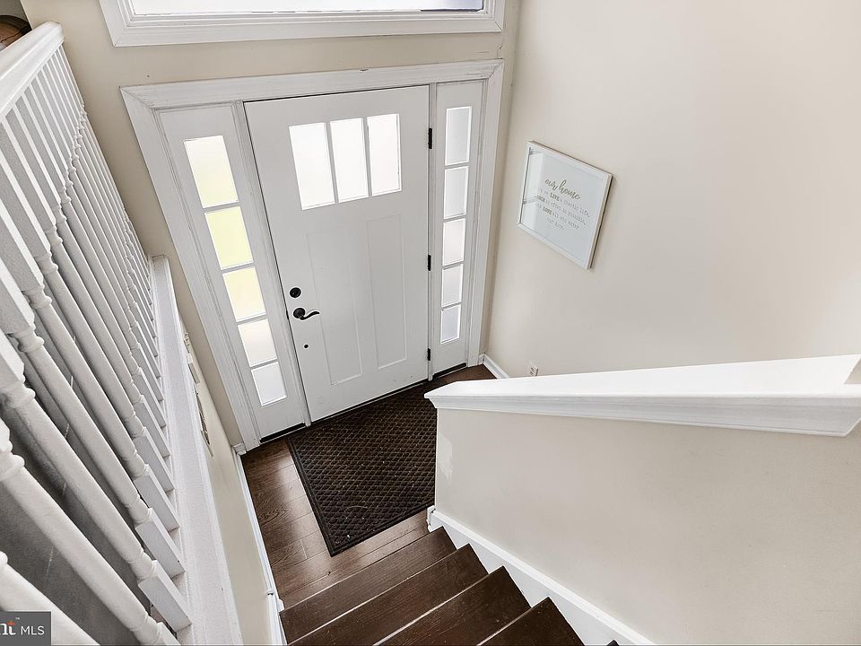 30 Country Ln Voorhees NJ Zillow