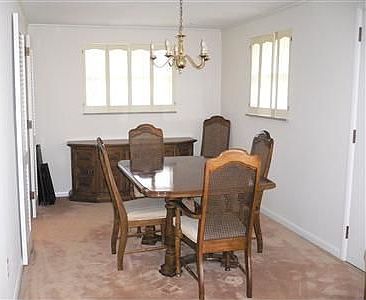 5th image of 704 Brubaker Dr