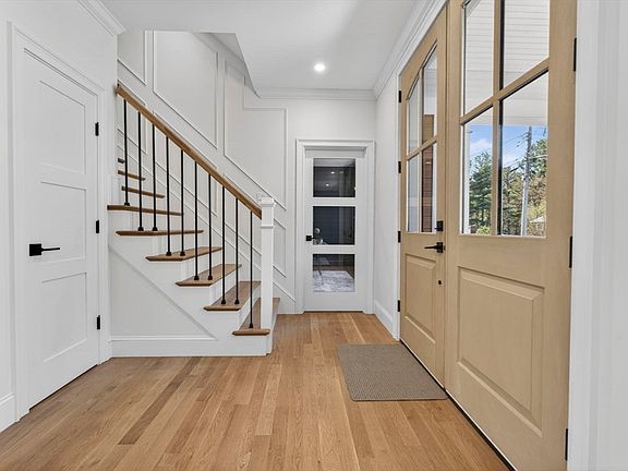 4th image of 16 Evelyn St
