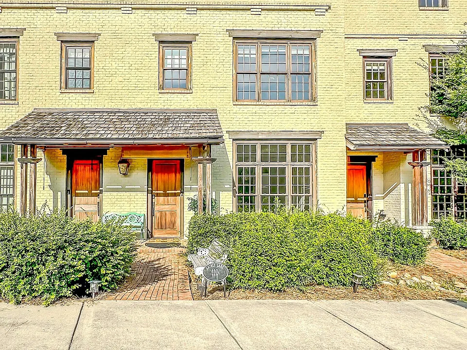 110 Gainey Ln
