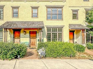 110 Gainey Ln, Chattahoochee Hills, GA 30268