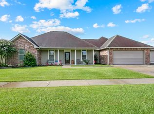 9634 Belle Place Cir, Maurice, LA 70555