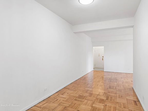 5th image of 2630 Kingsbridge Ter APT 1H