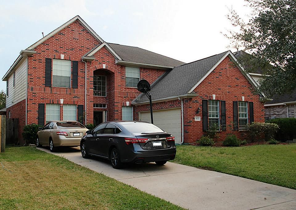 1st image of 4622 Russett Ln