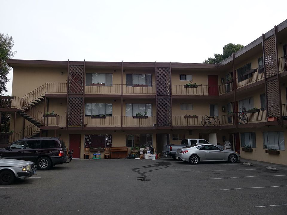 1st image of 580 Vernon St #12