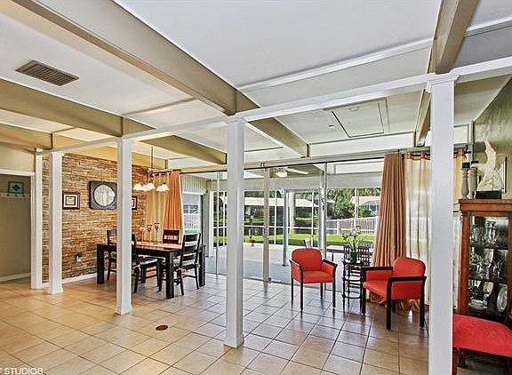 3rd image of 443 Seaworthy Rd