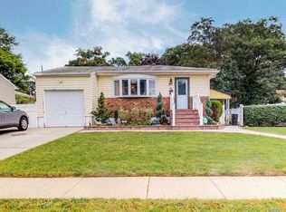 76 Delisle Ave, Roosevelt, NY 11575