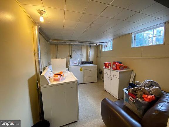 4th image of 3901 Lankenau Ave Floor 2