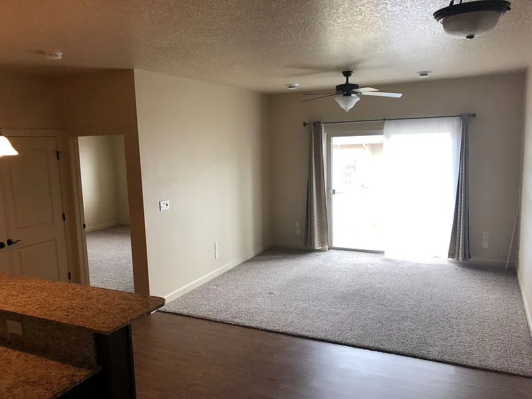 2810 Bobcat Dr #104 — Photo 6