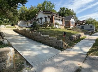 5221 Wayne Ave, Kansas City, MO 64110