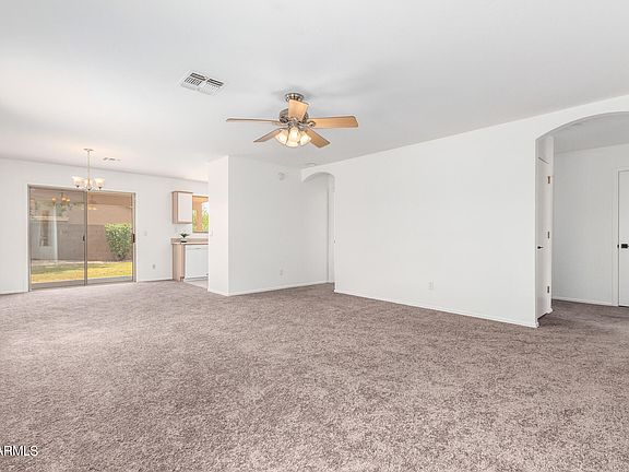 4th image of 10837 E DRAGOON Avenue