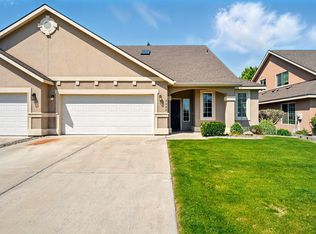2020 Greenbrook Blvd, Richland, WA