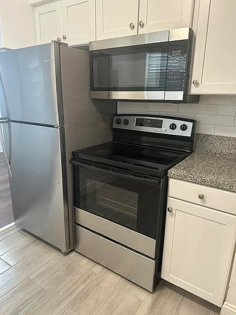 2 bed, 2.0 bath, 1000 sqft, $1,925 — Photo 4