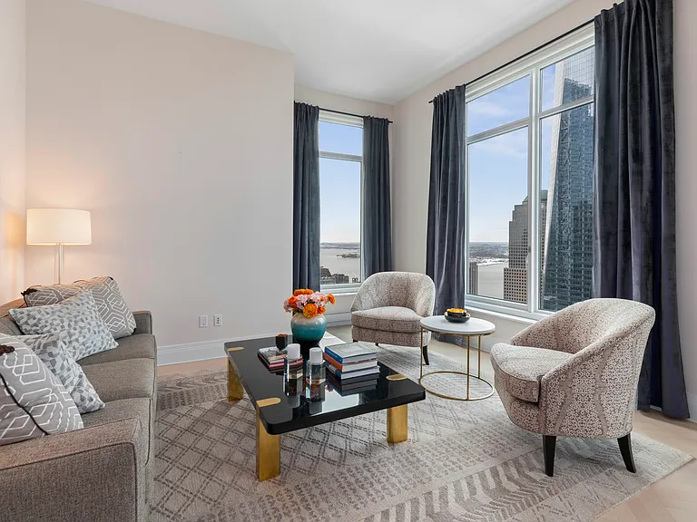 30 Park Pl #47E — Photo 2