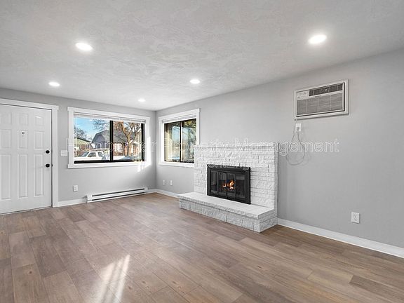 3rd image of 508 E Rich Ave #508