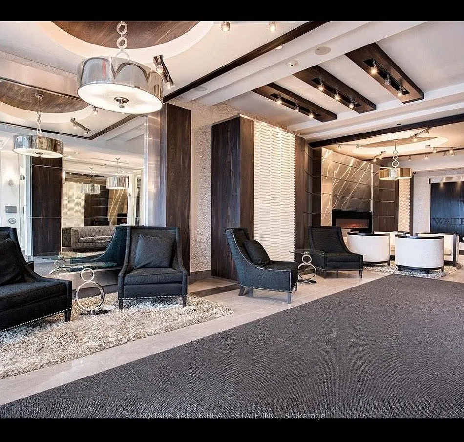 2 bed, $3,081 — Photo 2