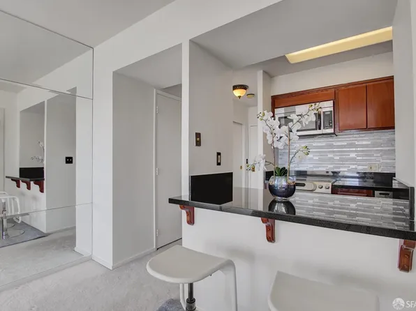 1177 California St APT 1111, San Francisco, CA 94108