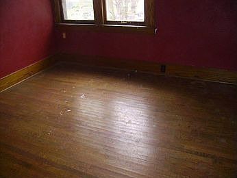 2nd image of 1002 Main St E
