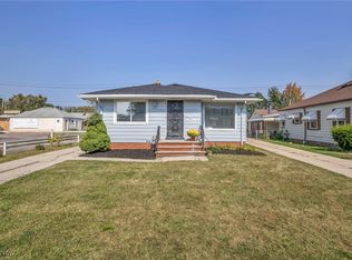 1414 Dartmoor Ave, Parma, OH