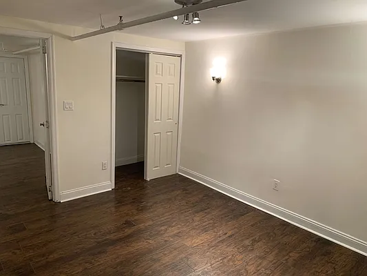 Rented by Owner | media 12