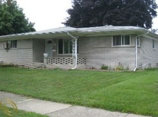 14221 Arden St, Livonia, MI 48154
