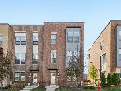 211 Dawson Dr, Mount Prospect, IL, 60056