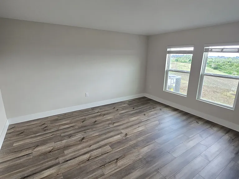 1728 Vanilla St — Photo 11