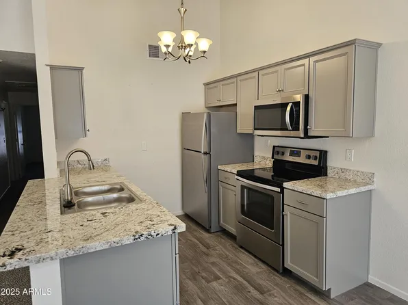 5236 W PEORIA Avenue #204, Glendale, AZ 85302