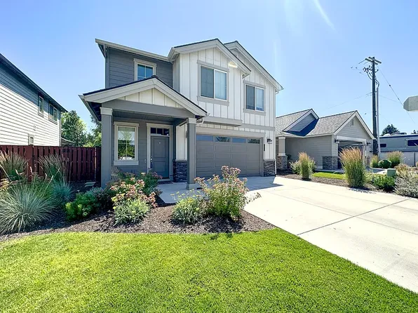 1316 NE Sunrise St, Prineville, OR 97754