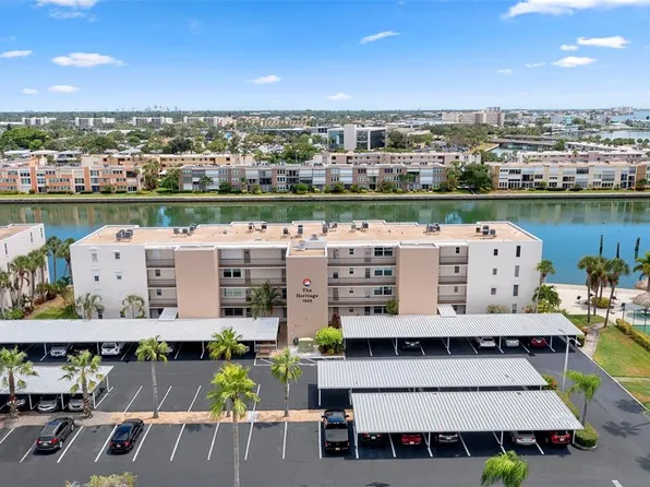 7625 Sun Island Dr S APT 201, South Pasadena, FL 33707