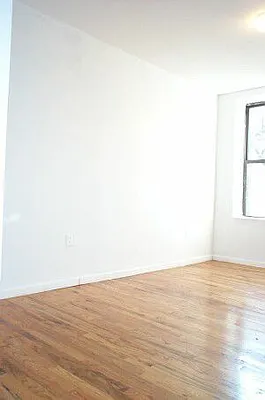 Rented by Tower Brokerage | media 17