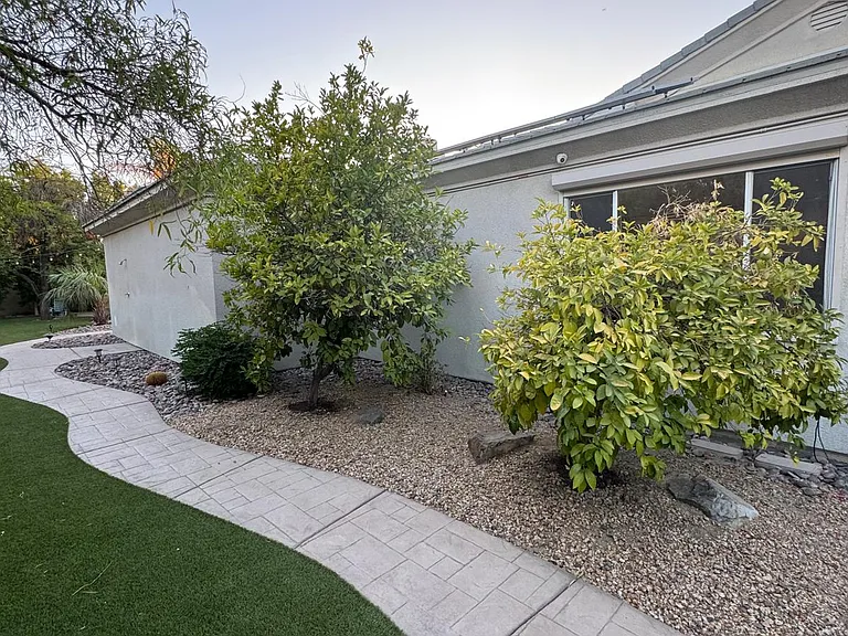 5 Chopin Ct — Photo 27