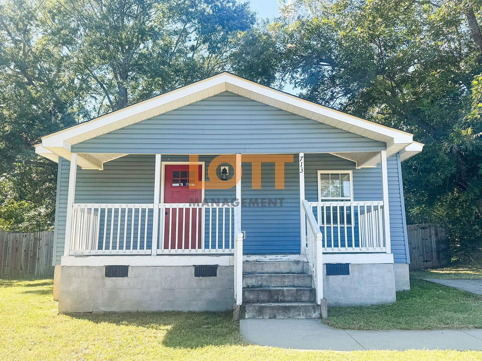 2 bed, 1000 sqft, $1,450 — Photo 1