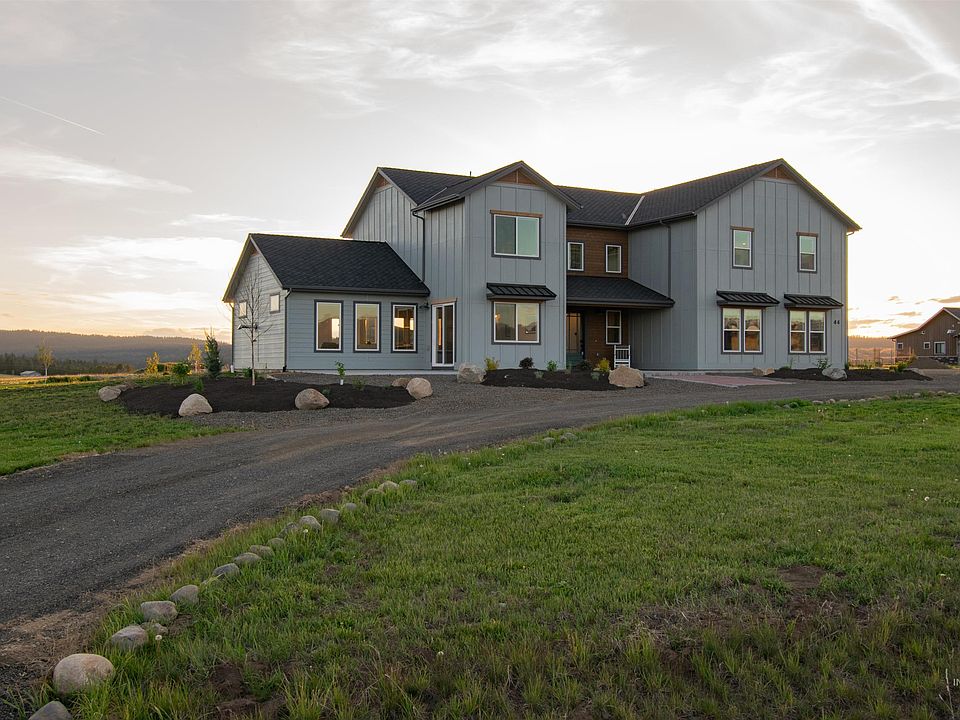 1st image of 44 Big Moose Rd